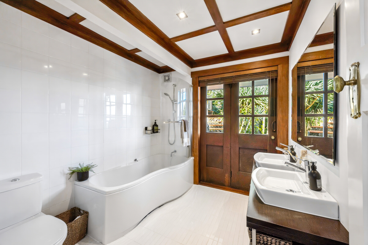 Master Suite 4